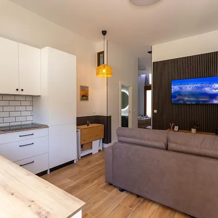 Апартаменты Centro - Jacuzzi - Parking Privado - Wifi - Playas