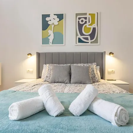 Апартаменты Centro - Jacuzzi - Parking Privado - Wifi - Playas